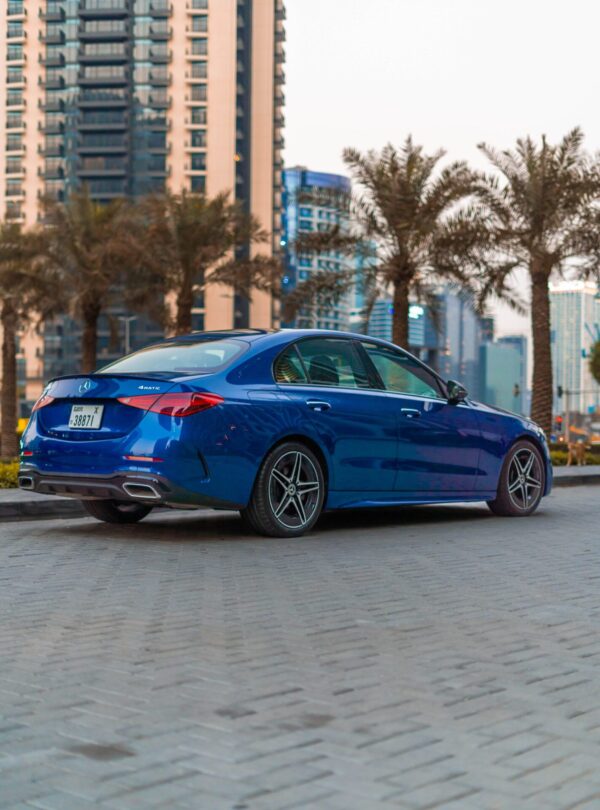 Mercedes C300 - Blue