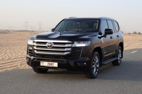 تویوتا Land Cruiser مشکی