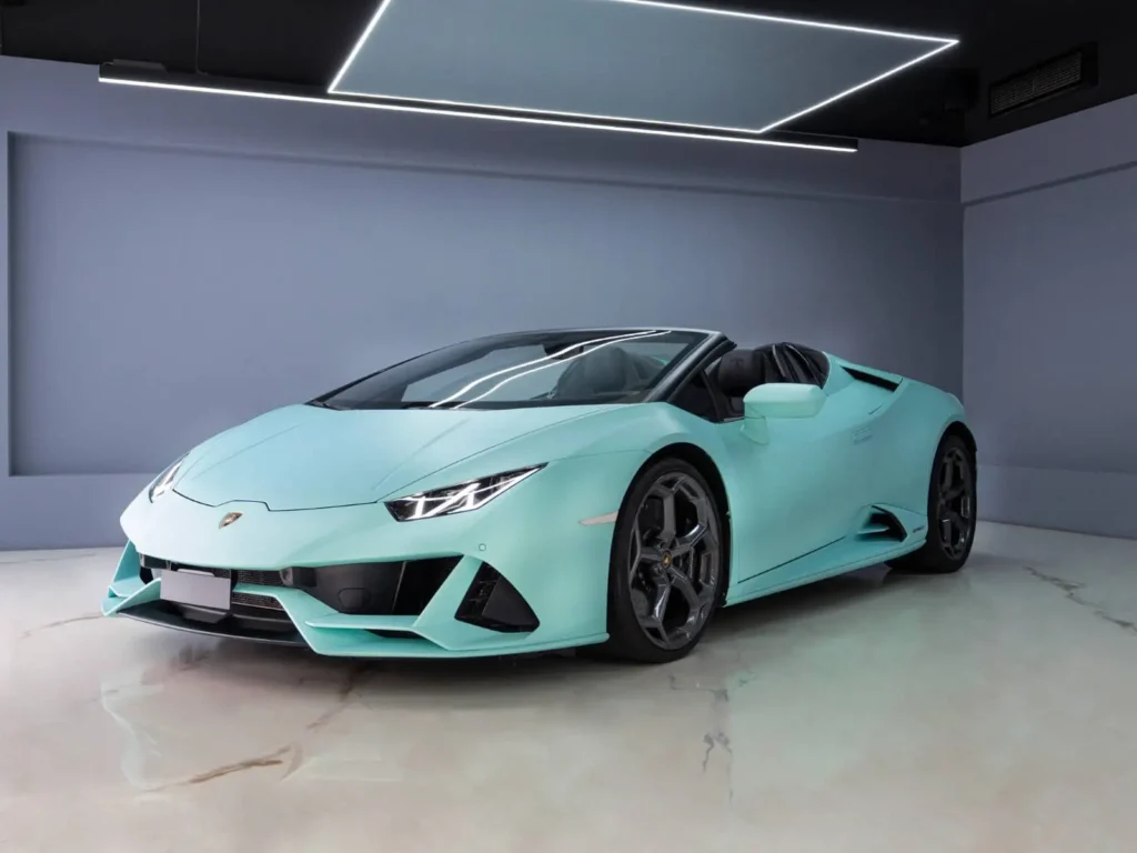 Lamborghini Huracan Evo Spyder Tiffany, convertible car rental in Dubai