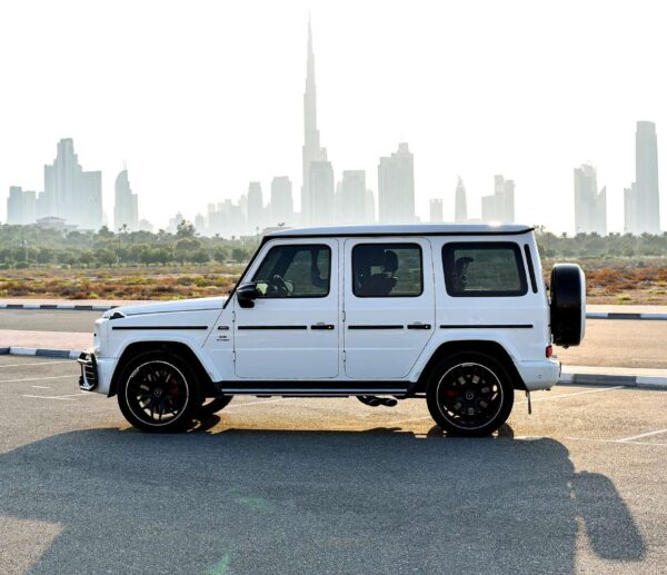 Rent Mercedes Benz G63 in Dubai