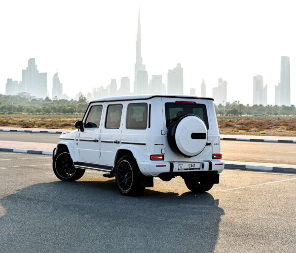 Rent Mercedes Benz G63 in Dubai