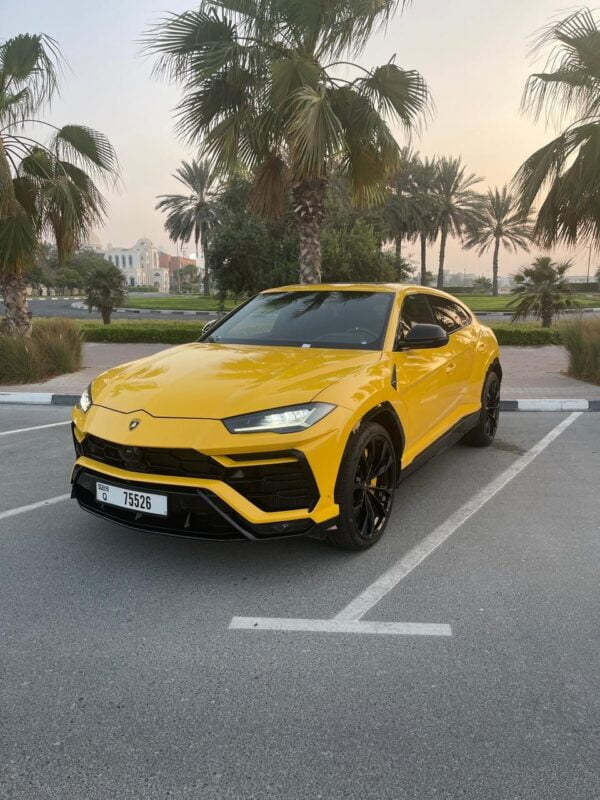 Rent Lamborghini Urus in Dubai