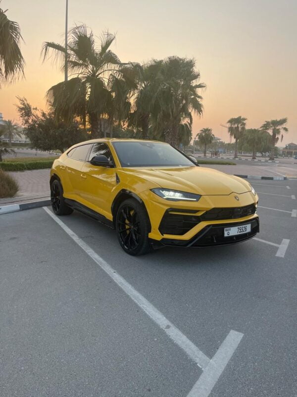 Rent Lamborghini Urus in Dubai