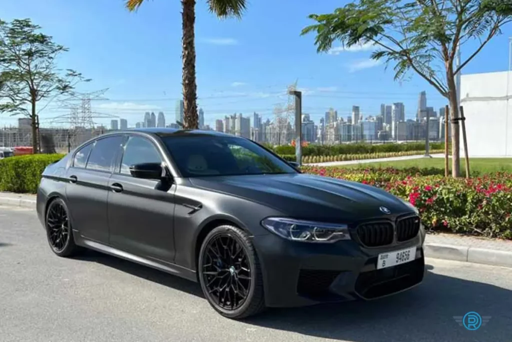 How to Choose the Right Rental Car for Your Dubai Trip